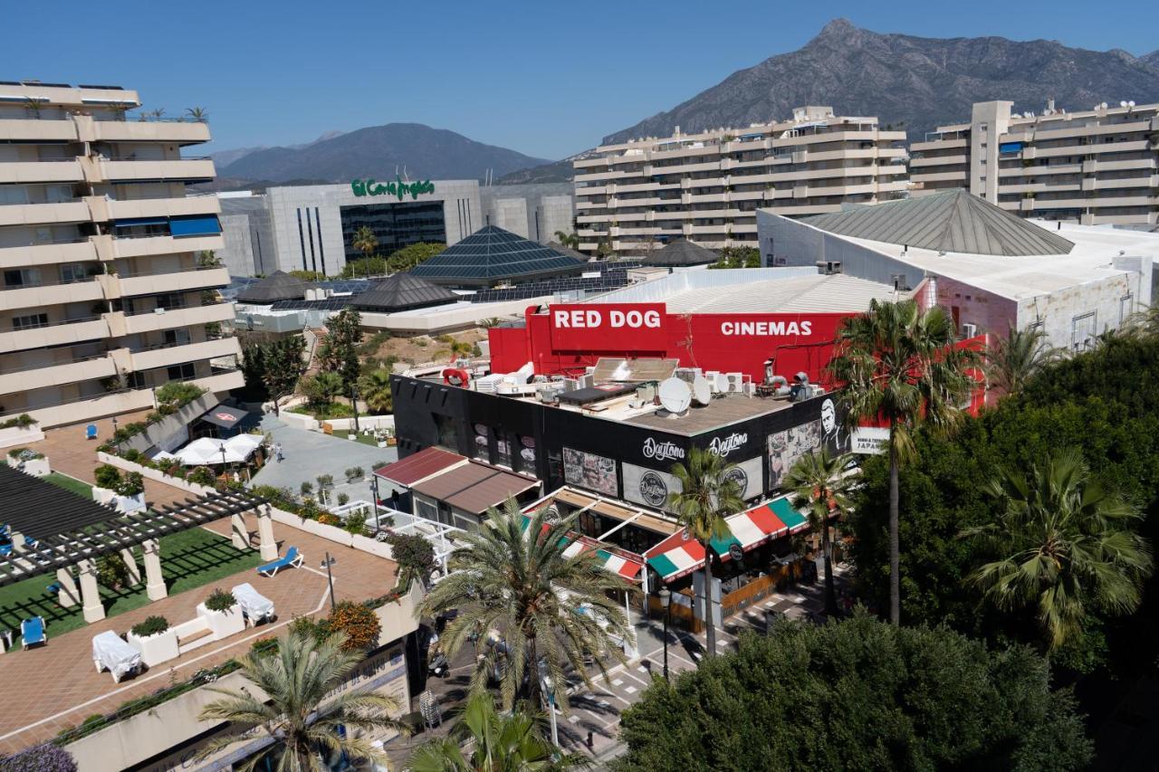 Apartment Vacation With Private Parking In Puerto Banus Marbella